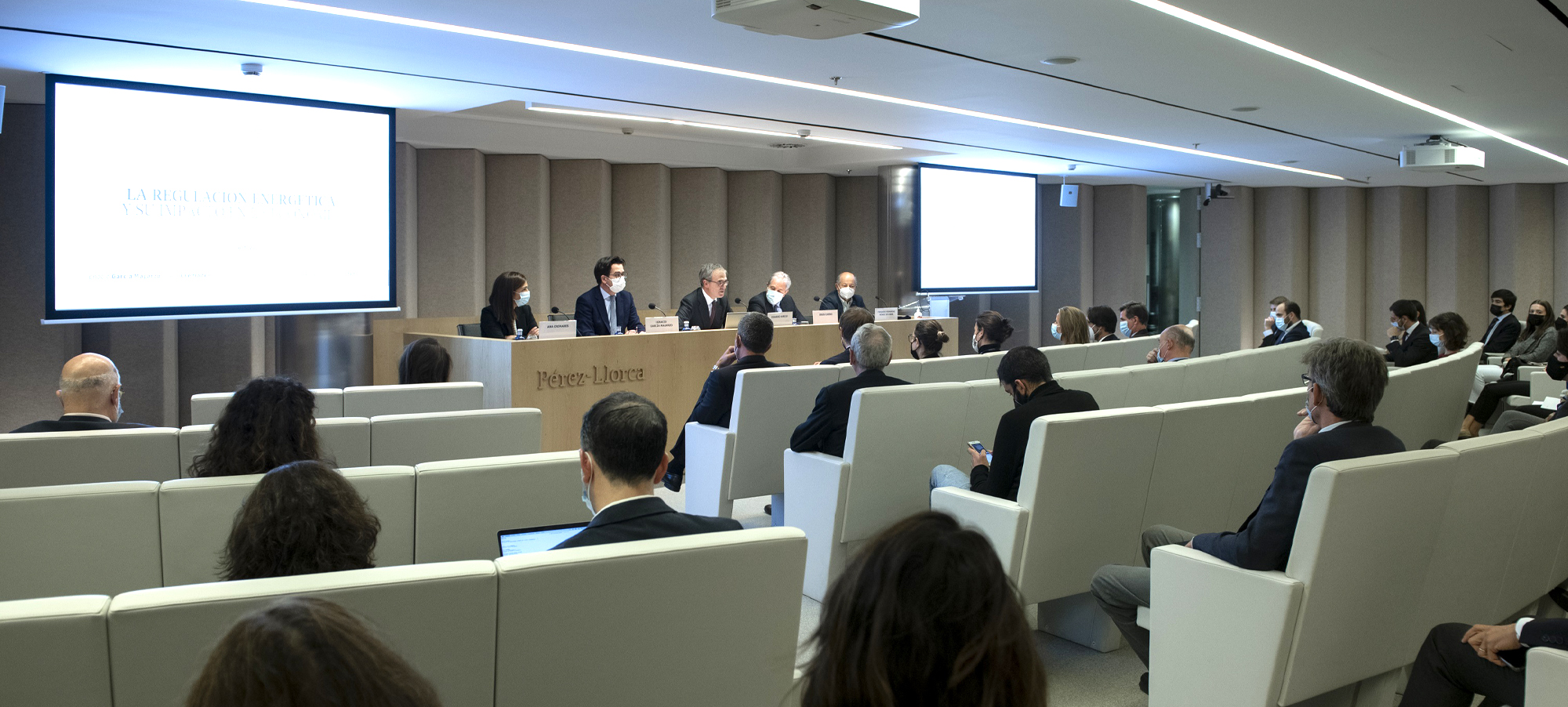 Los Reales Decretos-Ley 17/2021 y 23/2021 impactarán sobre el precio de la energía en la economía española y en la inversión en nuestro país