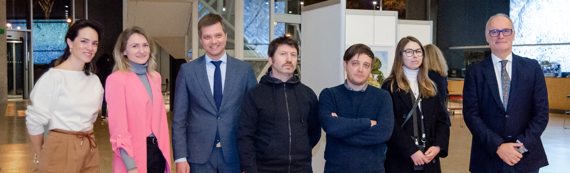 Pérez-Llorca organises an exhibition of paintings by Ukrainian painters at ALTA DIAGONAL