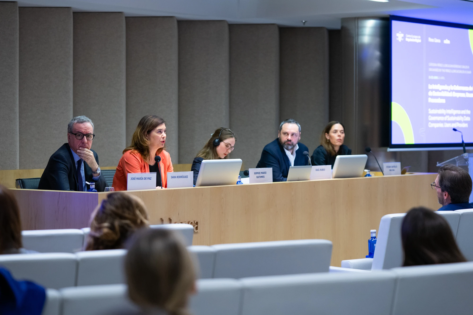 El Centro Europeo de Regulación Digital Pérez-Llorca/Universidad Carlos III analiza el papel de los datos sobre la sostenibilidad