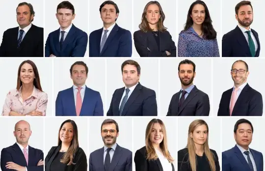 Pérez-Llorca promociona a 12 nuevos socios